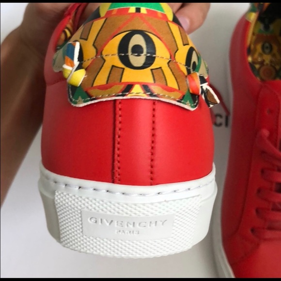 Givenchy Sneaker Red 🔥😱👇🏼👇🏼 - Picture 5 of 8